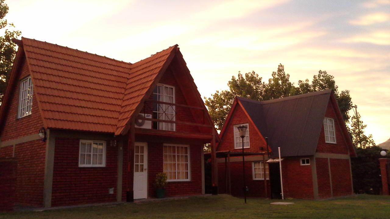 Lodge Encinas *