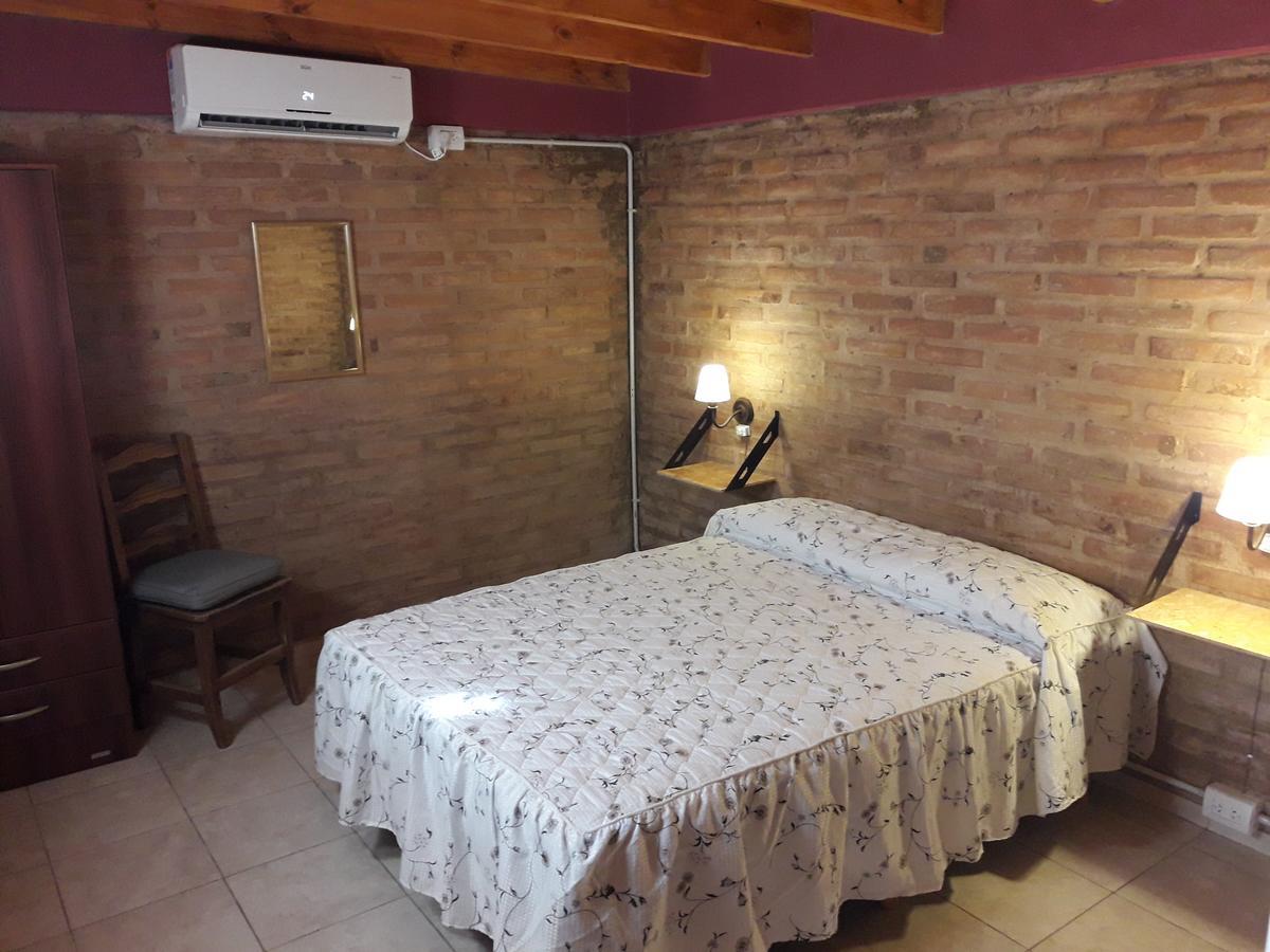 Encinas Lodge